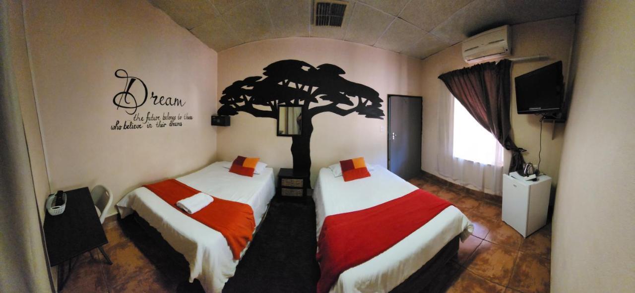 Casa Feliz Hotel Mokopane Exterior photo